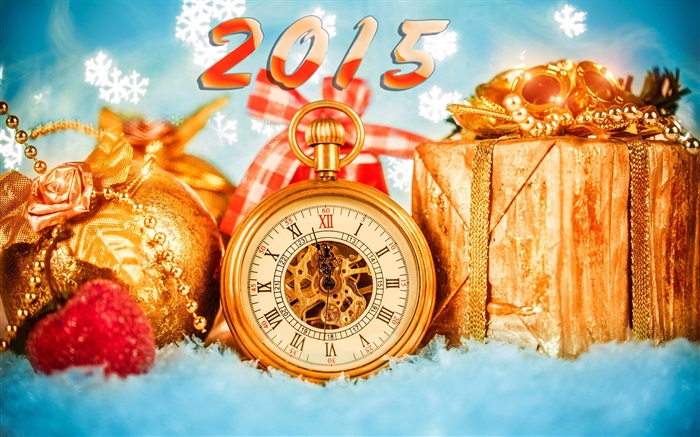 2015 New Year, clock and gifts Wallpapers Pictures Photos Images