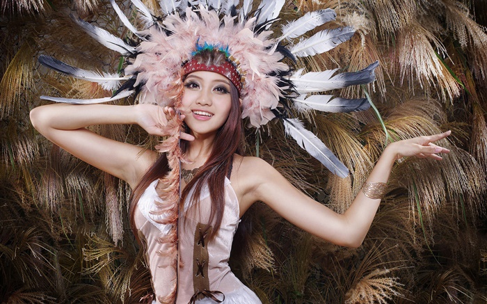 Beautiful asian girl, feathers hat Wallpapers Pictures Photos Images