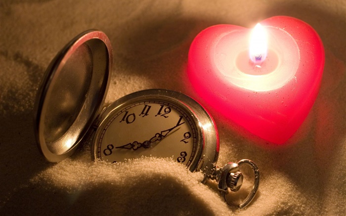 Love heart-shaped candles, pocket watch Wallpapers Pictures Photos Images