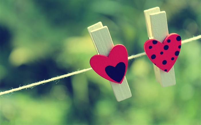 Love heart-shaped with clothespins Wallpapers Pictures Photos Images