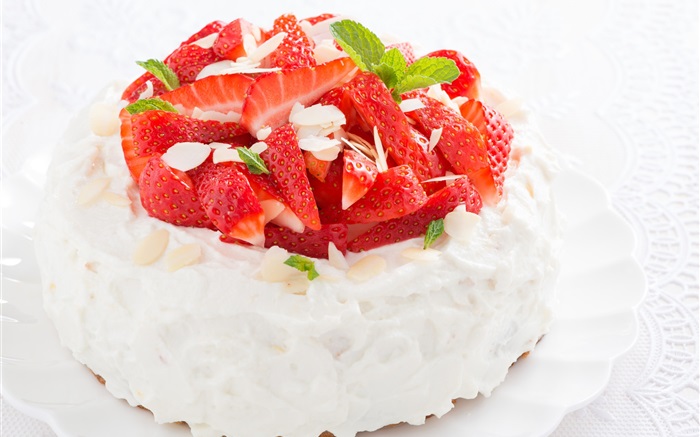 Small dessert strawberry cake Wallpapers Pictures Photos Images