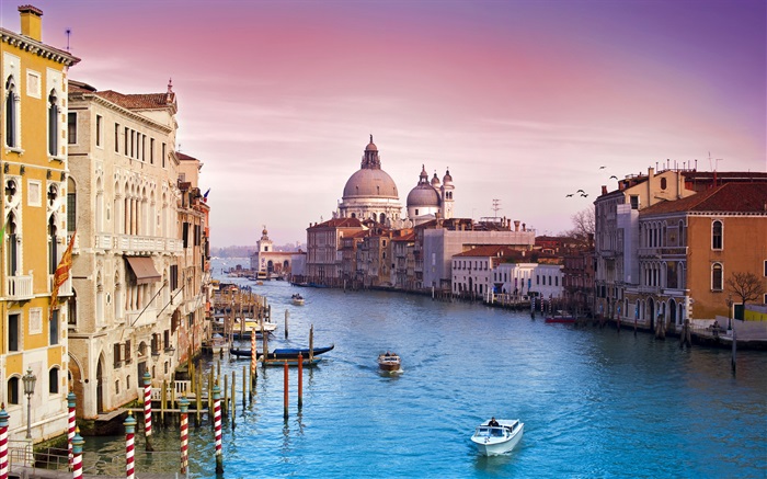 Tourist city, Venice, boats, river, house Wallpapers Pictures Photos Images