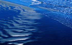 Beach, sea, blue water HD wallpaper