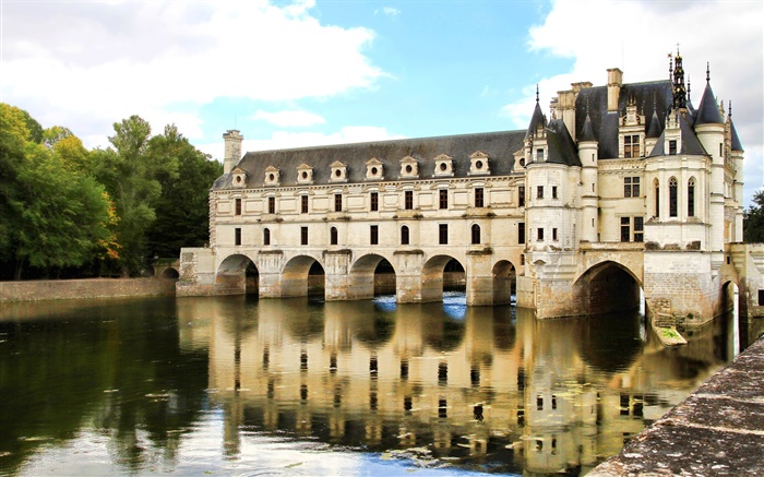 Chenonceau Castle, lake, Paris, France Wallpapers Pictures Photos Images