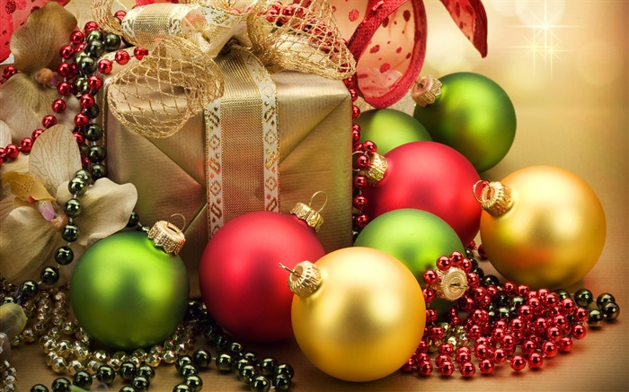 Christmas ornaments, balls and gifts Wallpapers Pictures Photos Images