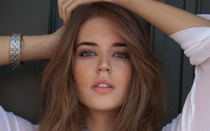 Clara Alonso 07 Wallpapers Pictures Photos Images