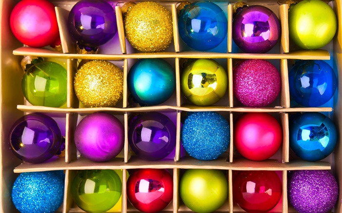 Colorful festive balls, Christmas Wallpapers Pictures Photos Images