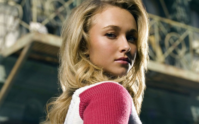 Hayden Panettiere 01 Wallpapers Pictures Photos Images