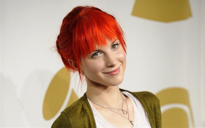 Hayley Williams 03 Wallpapers Pictures Photos Images