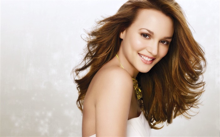 Leighton Meester 01 Wallpapers Pictures Photos Images