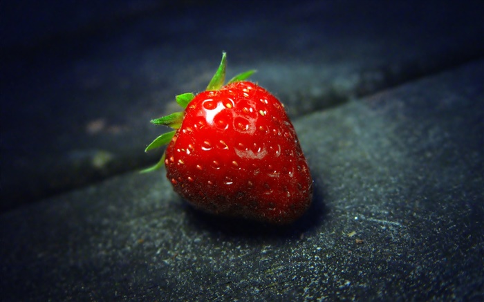 One fresh red strawberry macro Wallpapers Pictures Photos Images