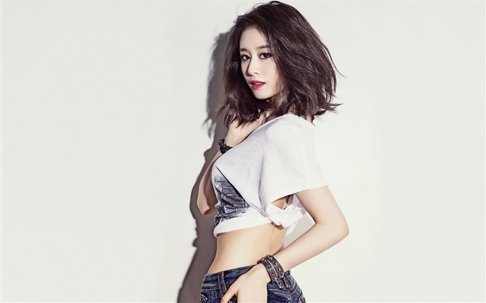 T-ARA, Korean music girls, Park Ji Yeon 03 Wallpapers Pictures Photos Images