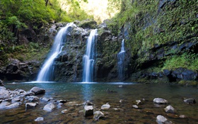Triple waterfalls, Maui HD wallpaper