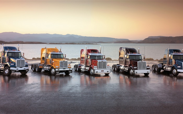 Trucks stop, road Wallpapers Pictures Photos Images