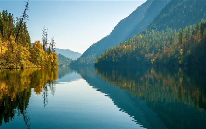 Echo Lake, Monashee Mountains, British Columbia, Canada, water reflection Wallpapers Pictures Photos Images