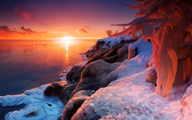 Winter, sunrise, lake, ice, snow, beautiful scenery HD wallpaper