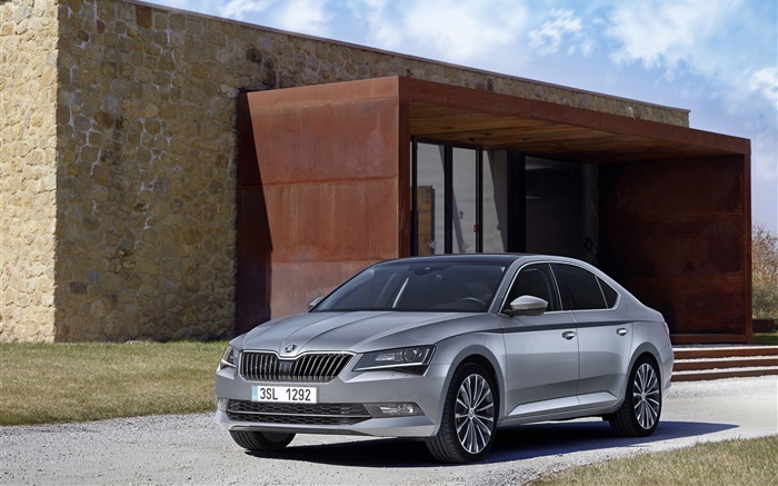 2015 Skoda Superb silver car Wallpapers Pictures Photos Images