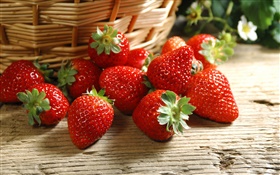 Fresh strawberry, red, basket