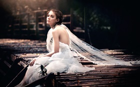Lonely bride, white dress, look back HD wallpaper
