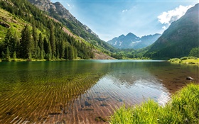 USA, Colorado, nature landscape, mountains, forest, lake, trees