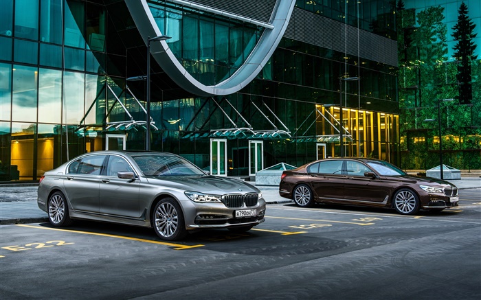 BMW 7-Series G12 cars Wallpapers Pictures Photos Images