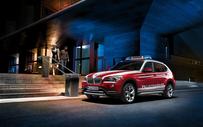 BMW X1 E84 red car at night Wallpapers Pictures Photos Images