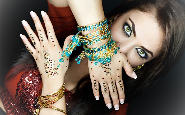Green eyes girl, makeup, hands, jewelry, Indian Wallpapers Pictures Photos Images