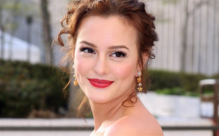 Leighton Meester 13 Wallpapers Pictures Photos Images