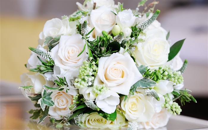 White roses, bouquet flowers, leaves Wallpapers Pictures Photos Images