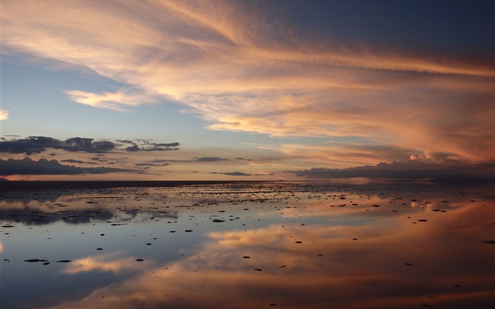 Sunset, dusk, Uyuni Salt Lake Wallpapers Pictures Photos Images