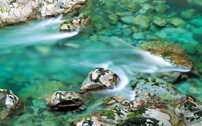 Clear water, creek, stones Wallpapers Pictures Photos Images