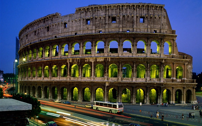 Italy Roman Colosseum at night Wallpapers Pictures Photos Images