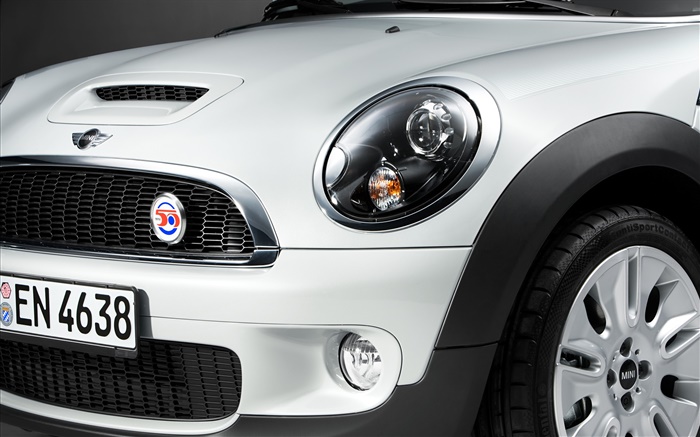 MINI car front close-up Wallpapers Pictures Photos Images