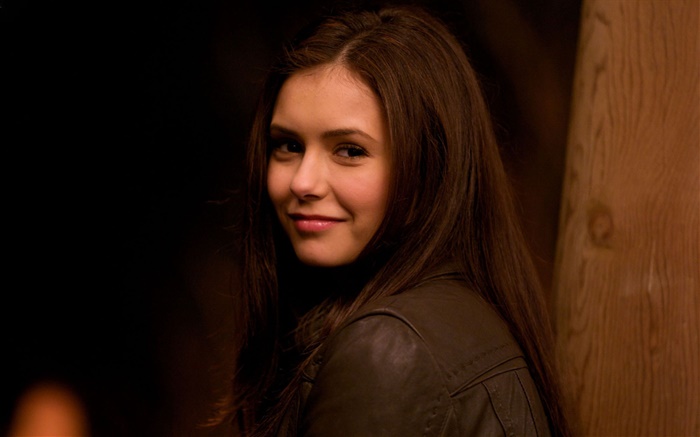 Nina Dobrev 02 Wallpapers Pictures Photos Images