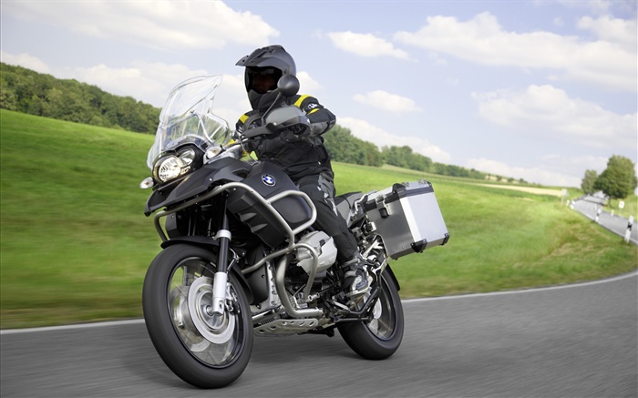 Riding BMW R1200 GS black motorcycle Wallpapers Pictures Photos Images