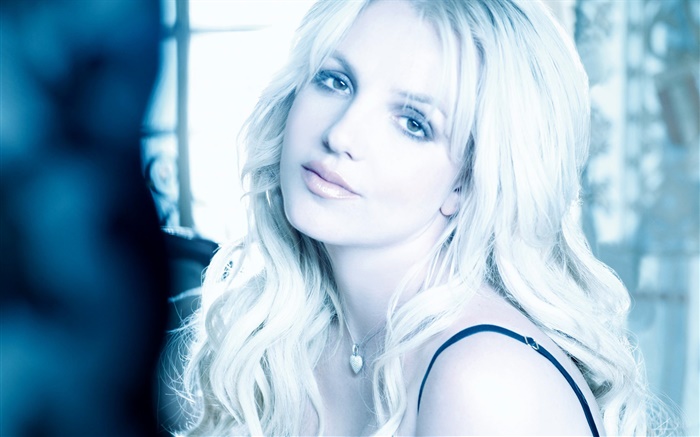 Britney Spears 03 Wallpapers Pictures Photos Images