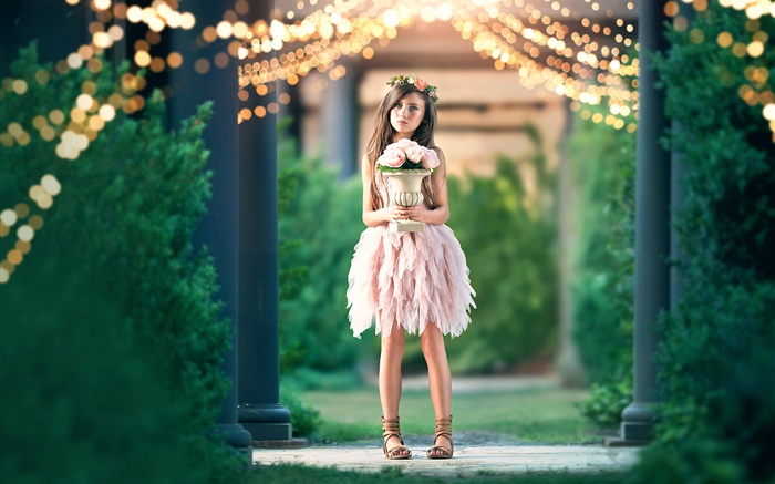 Cute pink dress, girl, bouquet, lights Wallpapers Pictures Photos Images