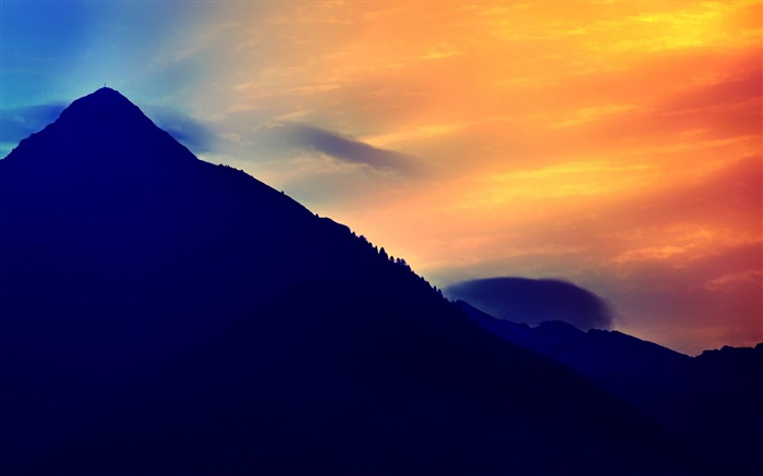 Evening, dusk, mountain, sky, clouds Wallpapers Pictures Photos Images