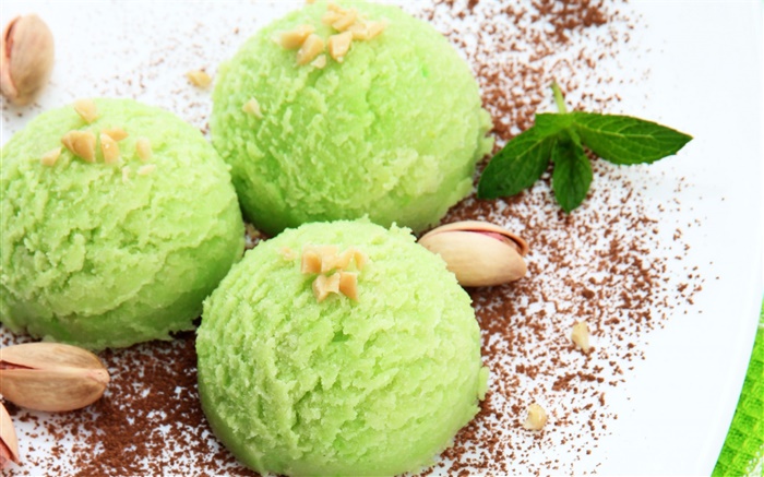 Green color ice cream, nuts, sweet food Wallpapers Pictures Photos Images