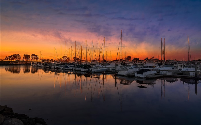 Sunset, bay, water, boats, yachts Wallpapers Pictures Photos Images
