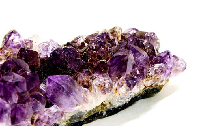 Amethyst birthstone, white background Wallpapers Pictures Photos Images