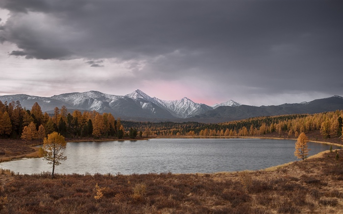 Altay, lake, trees, mountains, autumn Wallpapers Pictures Photos Images