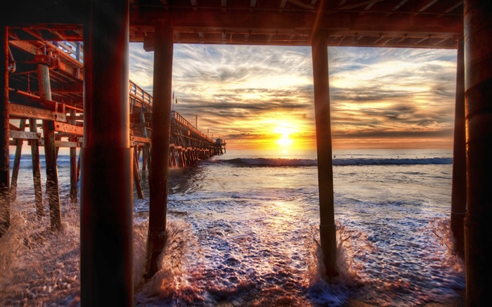 Beach, sea, pier, sunset, California, USA Wallpapers Pictures Photos Images