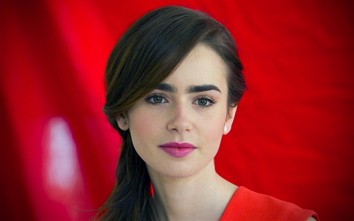 Lily Collins 14 Wallpapers Pictures Photos Images