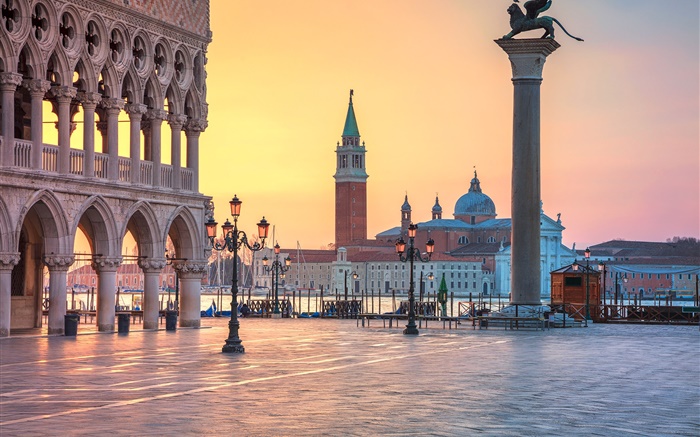 Italy, Venice, lamp, street, river Wallpapers Pictures Photos Images